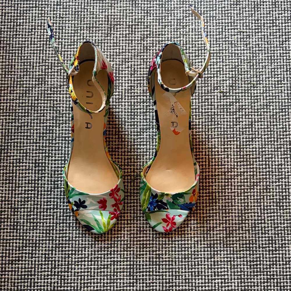 Unisa Floral Tropical Open Toed Women's Cork Wedge Heels 8